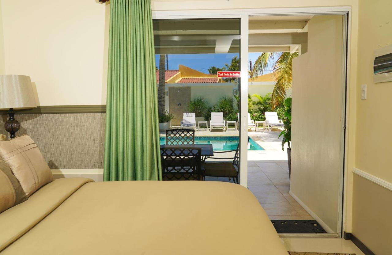 Yoyita Suites Aruba Villa 棕榈滩 外观 照片